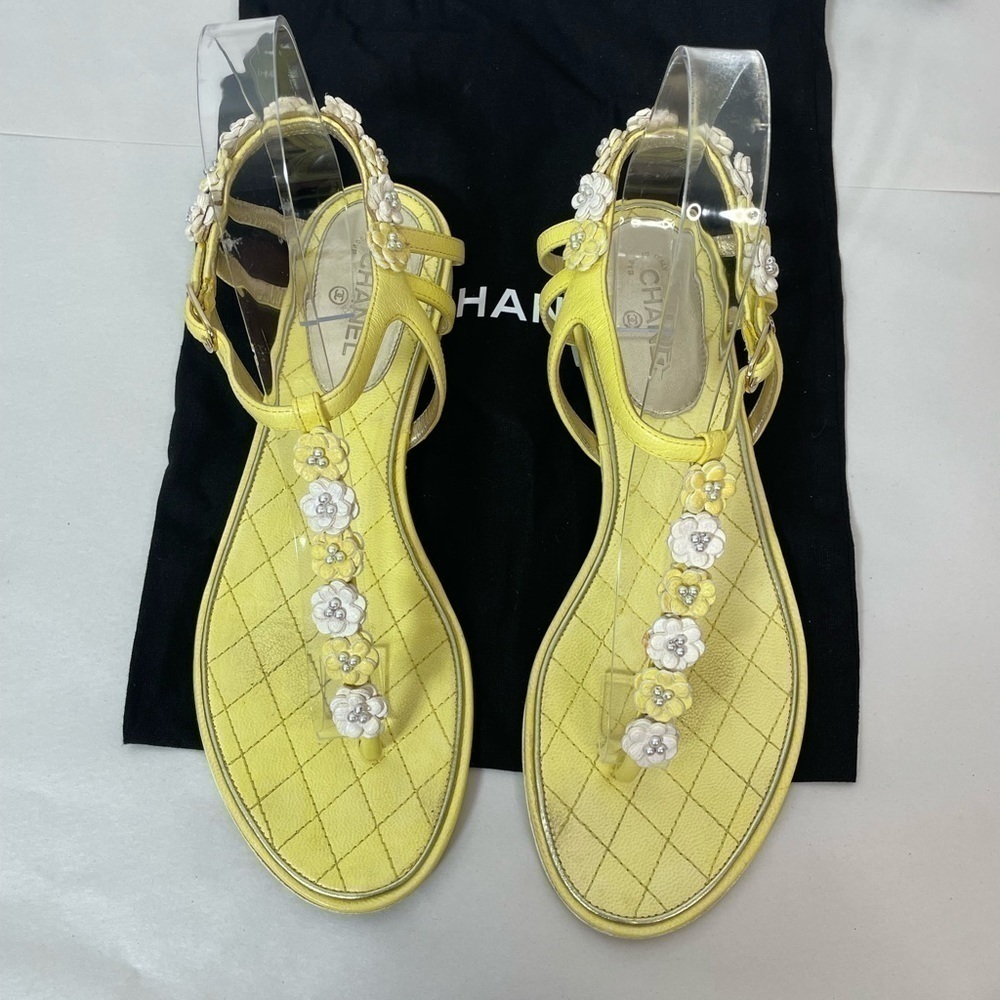 Chanel Interlocking CC Logo Sandals - Picture 2 of 10
